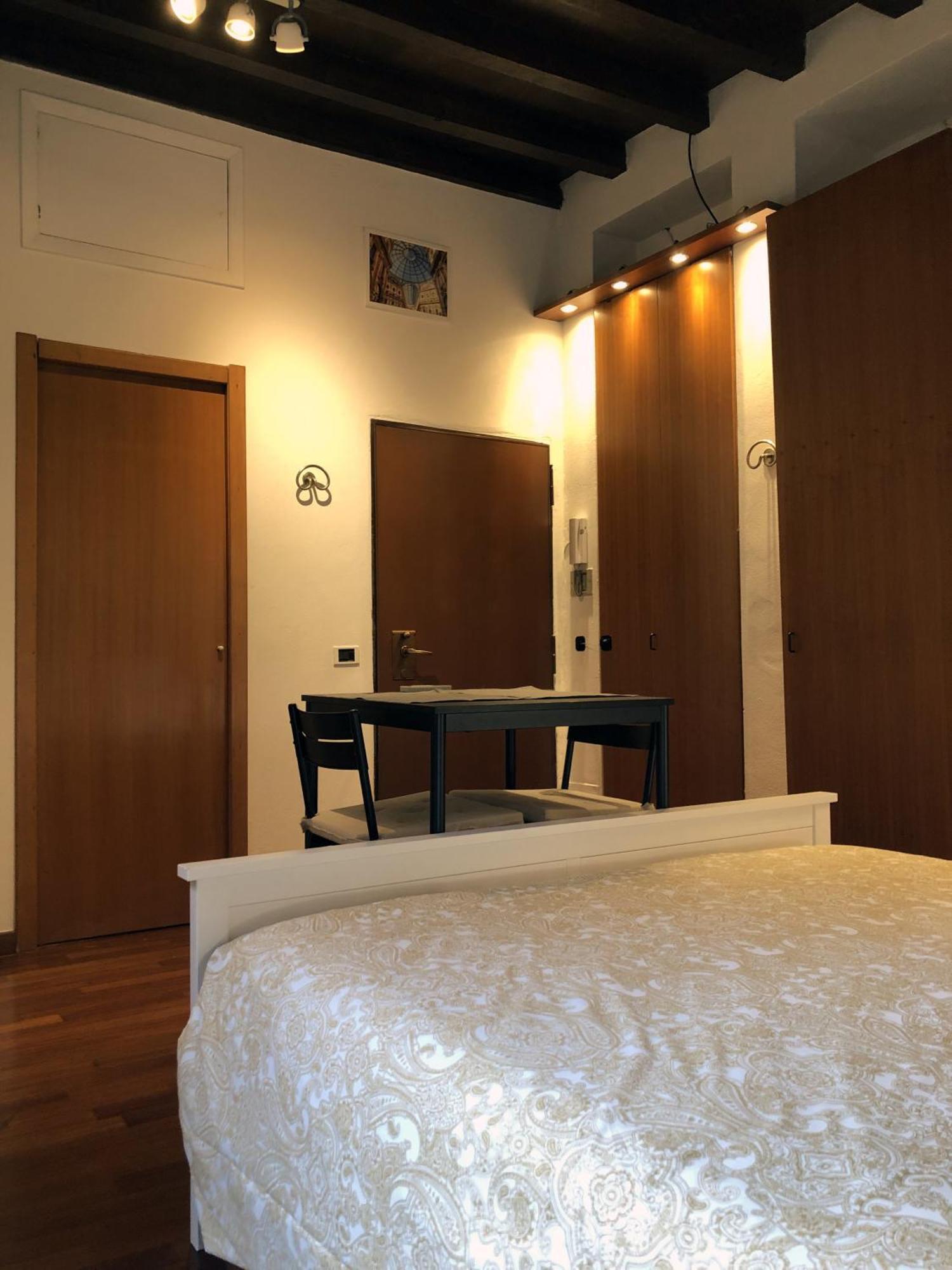 דירות מילאנו Brera Vip Spotlight - Brera - Duomo - Castello Sforzesco - Lanza Metro M2 מראה חיצוני תמונה
